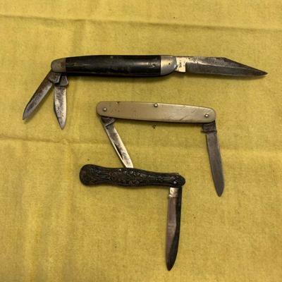 3 vintage pocket knives