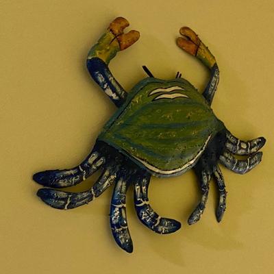 Lot #111 Lot of 5 Metal Painted Crabs