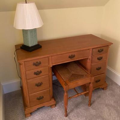 Lot # 134 Desk with rush seat stool and lamp