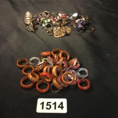 Assorted costume jewelry rings lot 1514 