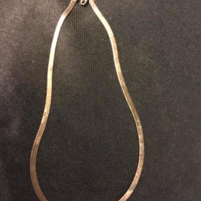 Italian Sterling Silver Necklace - see markings and bid accordingly Lot 1521