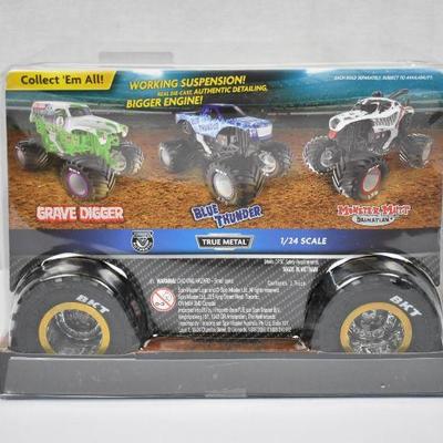 Monster Jam, Official Max D Monster Truck, Die-Cast Vehicle, 1:24 Scale - New