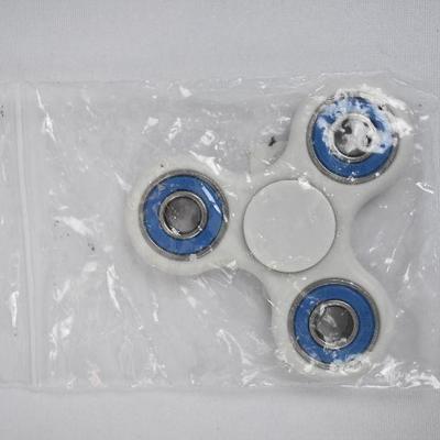 7 Fidget Spinners, all are white & blue - New