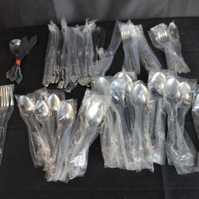 Stainless Steel Flatware *Mostly Spoons and Knives*