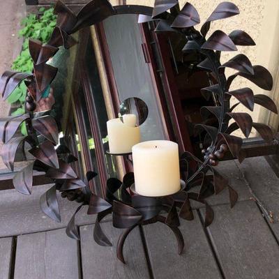 Laurel Wreath Decorator Mirror