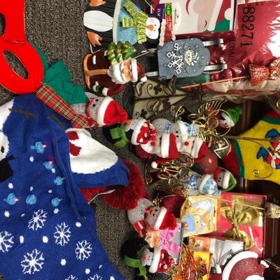 Awesome Christmas lot, Quilt, ornaments, Decour
