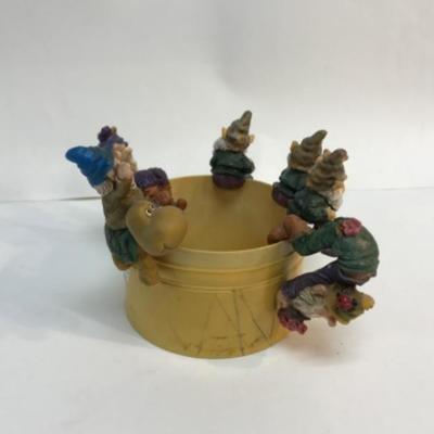 Gnomes - 6 resin figurines that hang from the rim of glass or pot