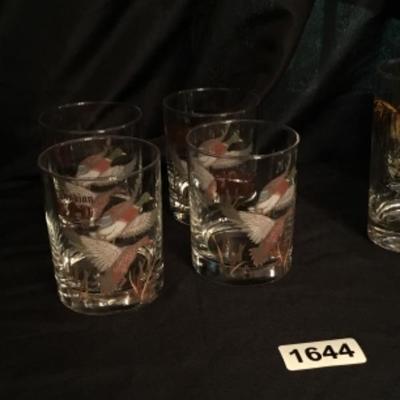 8 tall and 4 short duck glasses Lot 1644