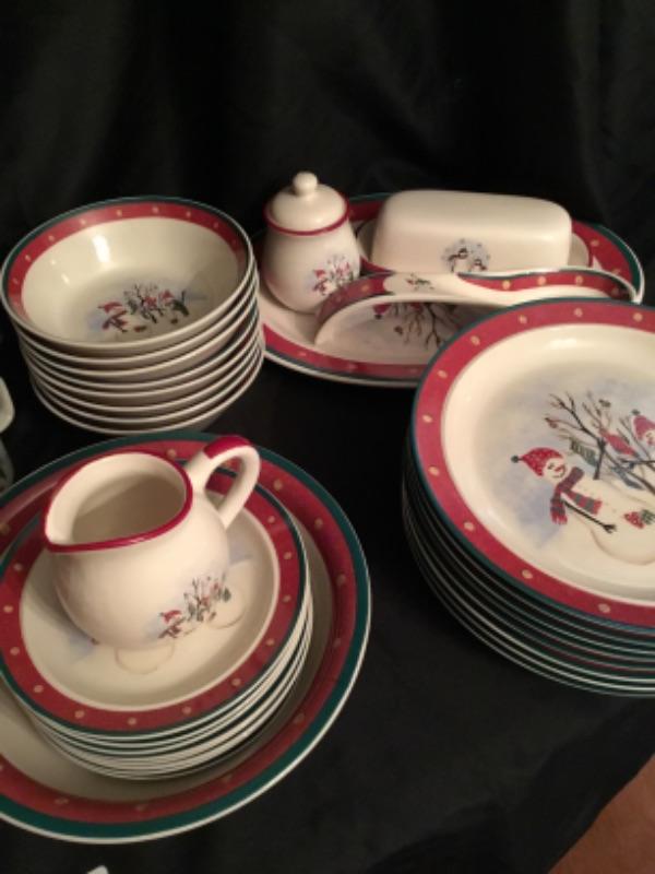 Royal Season Stoneware Winter scene dinner and serving set Lot 1646