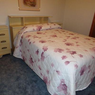 LOT 39  FULL SIZE BED