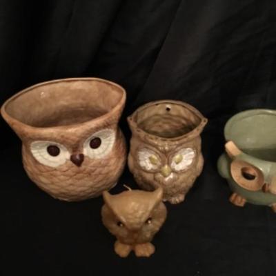 Assorted owl decor lot 1666