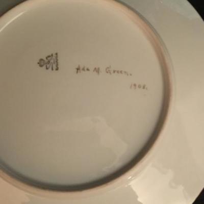 Assorted decorative plates Lot 1672