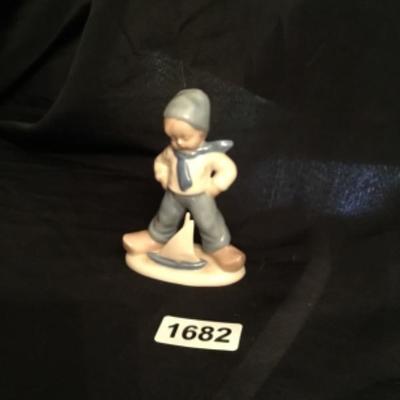 Vintage G&H Co German Porcelain Figurine Lot 1682