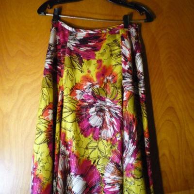St. John Flare Silk Skirt - Size 2  