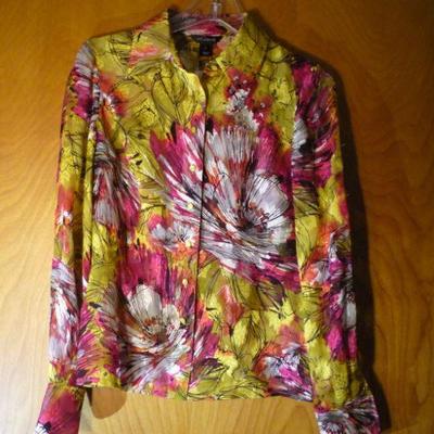 St. John 100% Silk Shirt - Size 2
