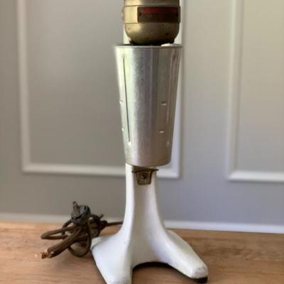LOT 113 Hamilton Beach vintage malt mixer