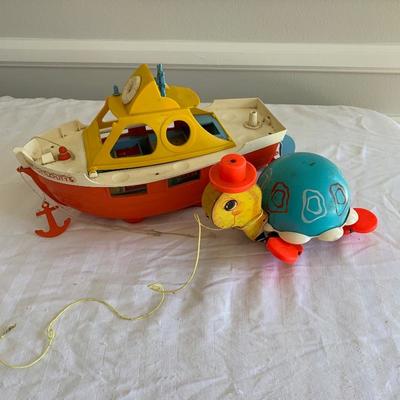 LOT 127 vintage pull toys 