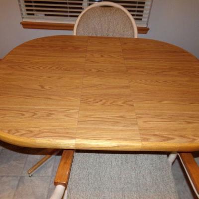 LOT 76  KITCHEN TABLE & 4 CHAIRS