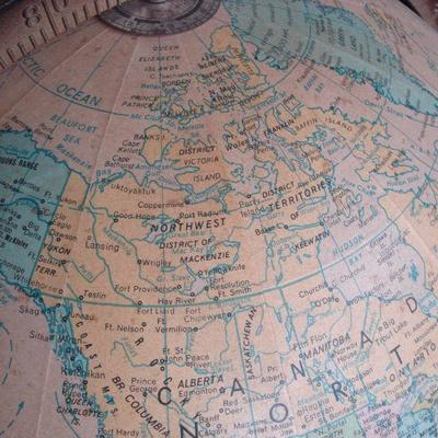 Vintage lighted World Globe Replogle 16" Floor Globe 