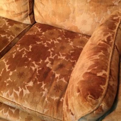 Vintage Vanguard Couch Lot 1708
