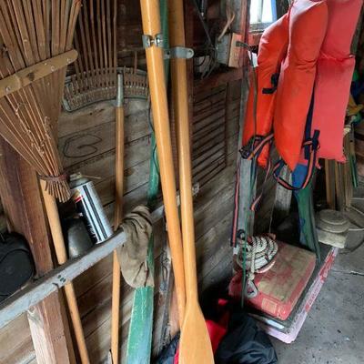 Pair of wood oars ðŸ‘