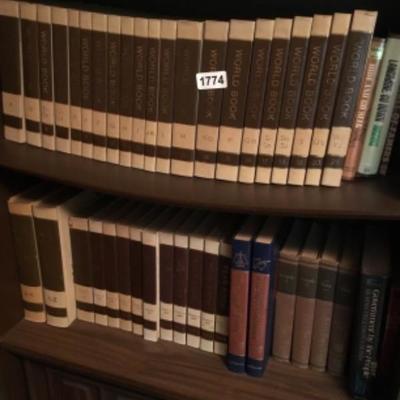 Assorted books lot 1774