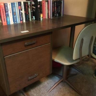 Vintage Desk with chair a lot 1777