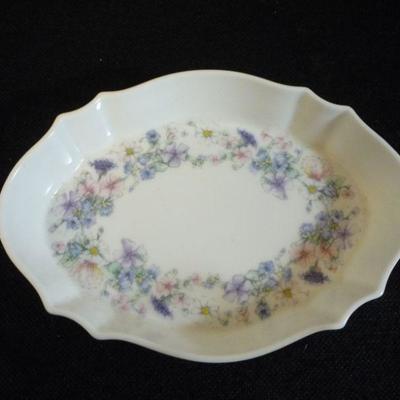 Wedgwood Dressing Table Catch-all Dish - Angela Pattern