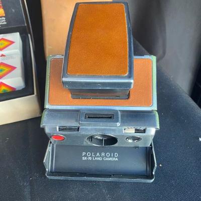 Polaroid SX70 Land Camera with Accessories