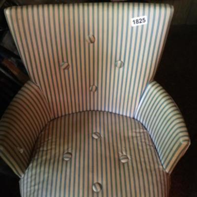 Chair lot 1825