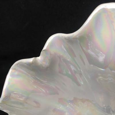 Large Iridescent Floral Shaped Dish.