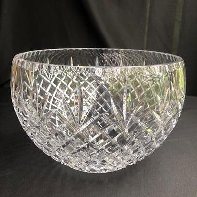 Beautiful Cut Crystal Punch Bowl and 8 cups.