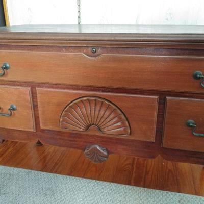 Mahogany Queen Anne Cedar Chest