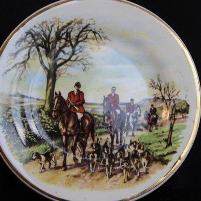 Fox Hunt Scene Decorative Plate