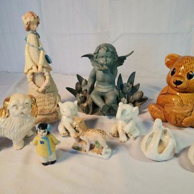 Lot of 12 small knic knack figures