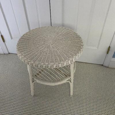 Side Table - Wicker, round/white