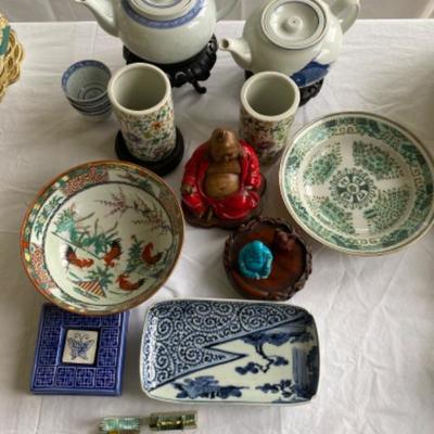 Lot # 167 Vintage Chinese Porcelain Lot 