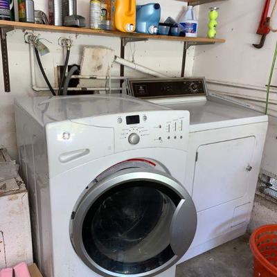 LOT 2 GE FRONT LOADING WASHER 