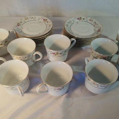22 pc tea set