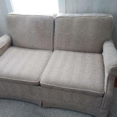 Love seat