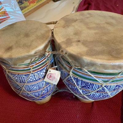 Ceramic and skin bongos
