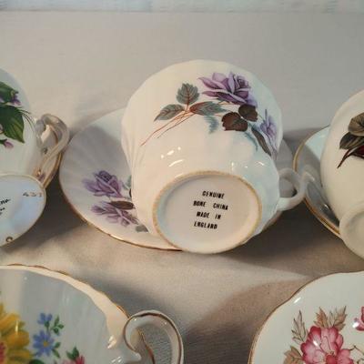 Lot of 5 Tea Cups