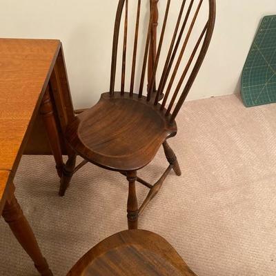Lot # 293 Antique Drop leaf Table with 5 Chairs 