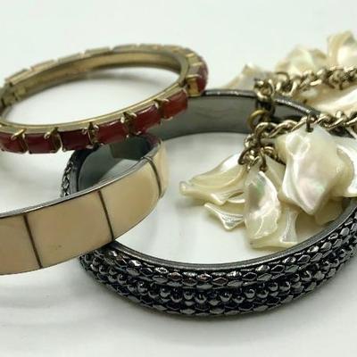 Vintage costume jewelry Auction lot, 4 bracelets,