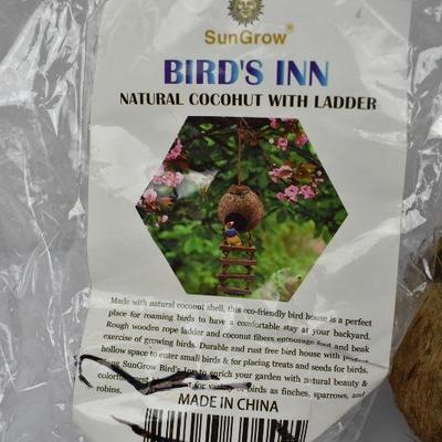 SunGrow Bird's Inn Natural Cocohut with Ladder - New