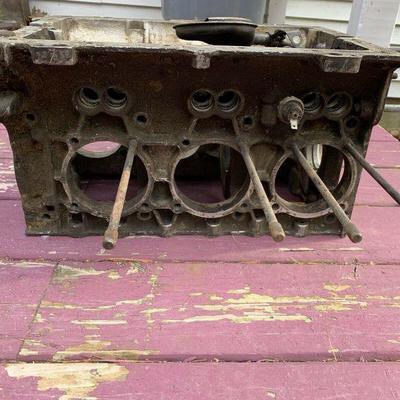 Vintage Corvair Engine Block L2 Pistons TIIIIIRA
