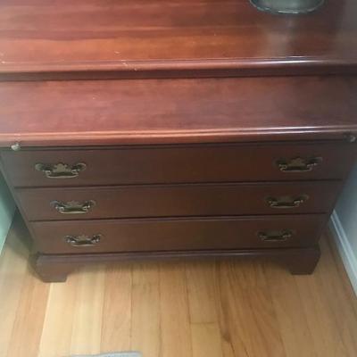 Statton Solid Cherry Bachelors Chest