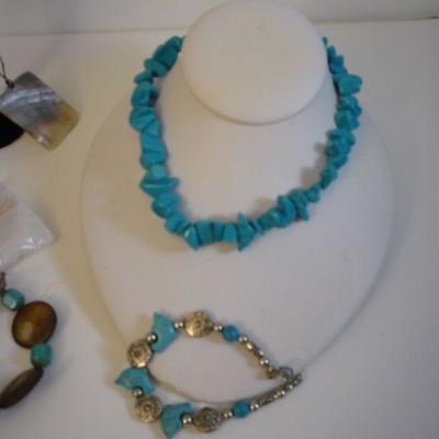 SIX (6) PIECE SUMMER JEWELRY LOT - SHELL AND FAUX TURQUOISE