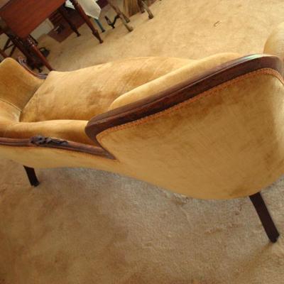 L102 - Antique Mustard Double Spoonback Parlor Sofa