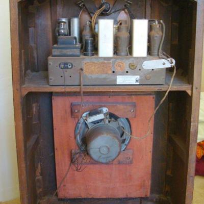 L104 - Antique Silvertone Upright Radio Console 